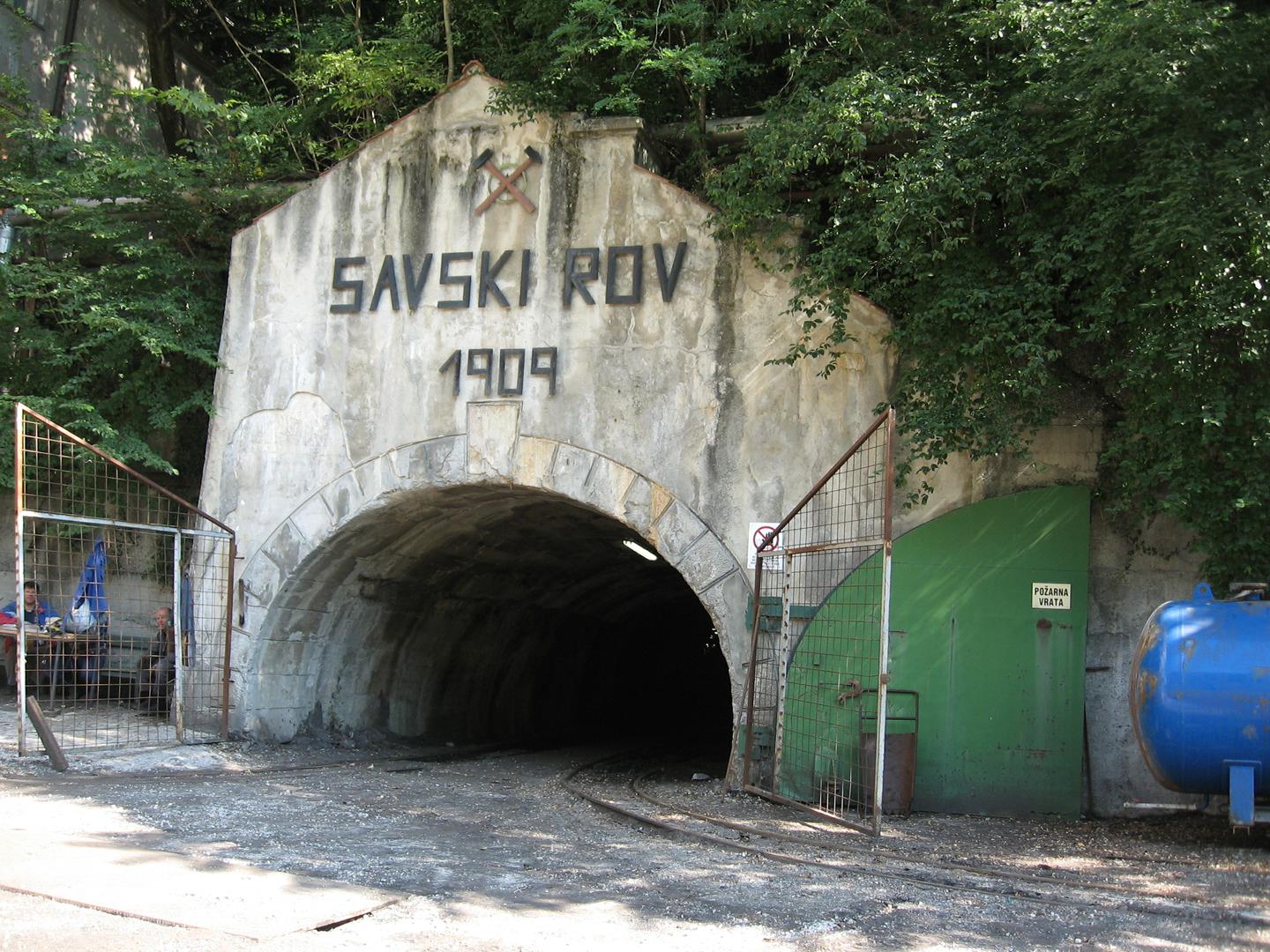 Vhod v rudniški jašek SAVA